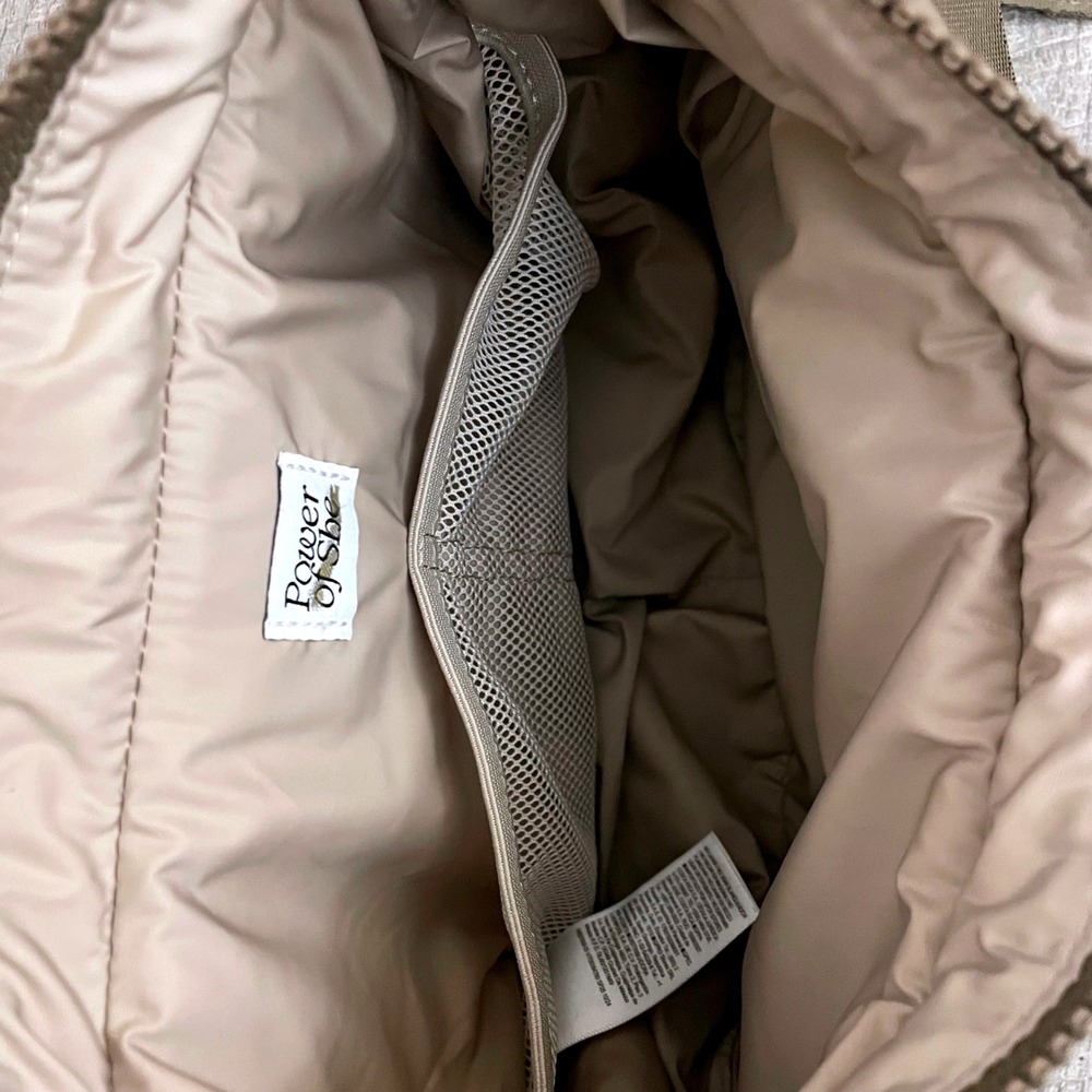 Athleta All About Crossbody Bag Brown Padded Nylon Crescent Sling Adjustable Zip - Picture 6 of 8
